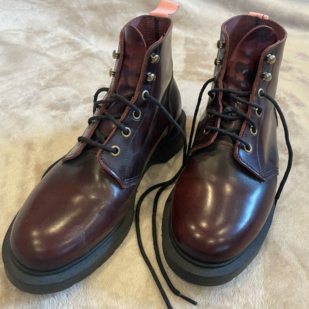 Little Miss Fire combat boots, in a Burgundy color, size 8.5